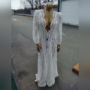 Chic White Lace Long Sleeve Dress